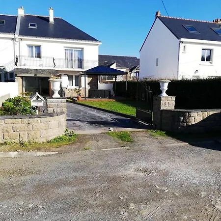 Semesterbostad Maison De 3 A A 200 M De La Plage Avec Jardin Clos Et Wifi Le Croisic